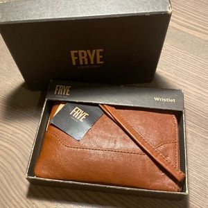 Frye Leather wristlet wallet